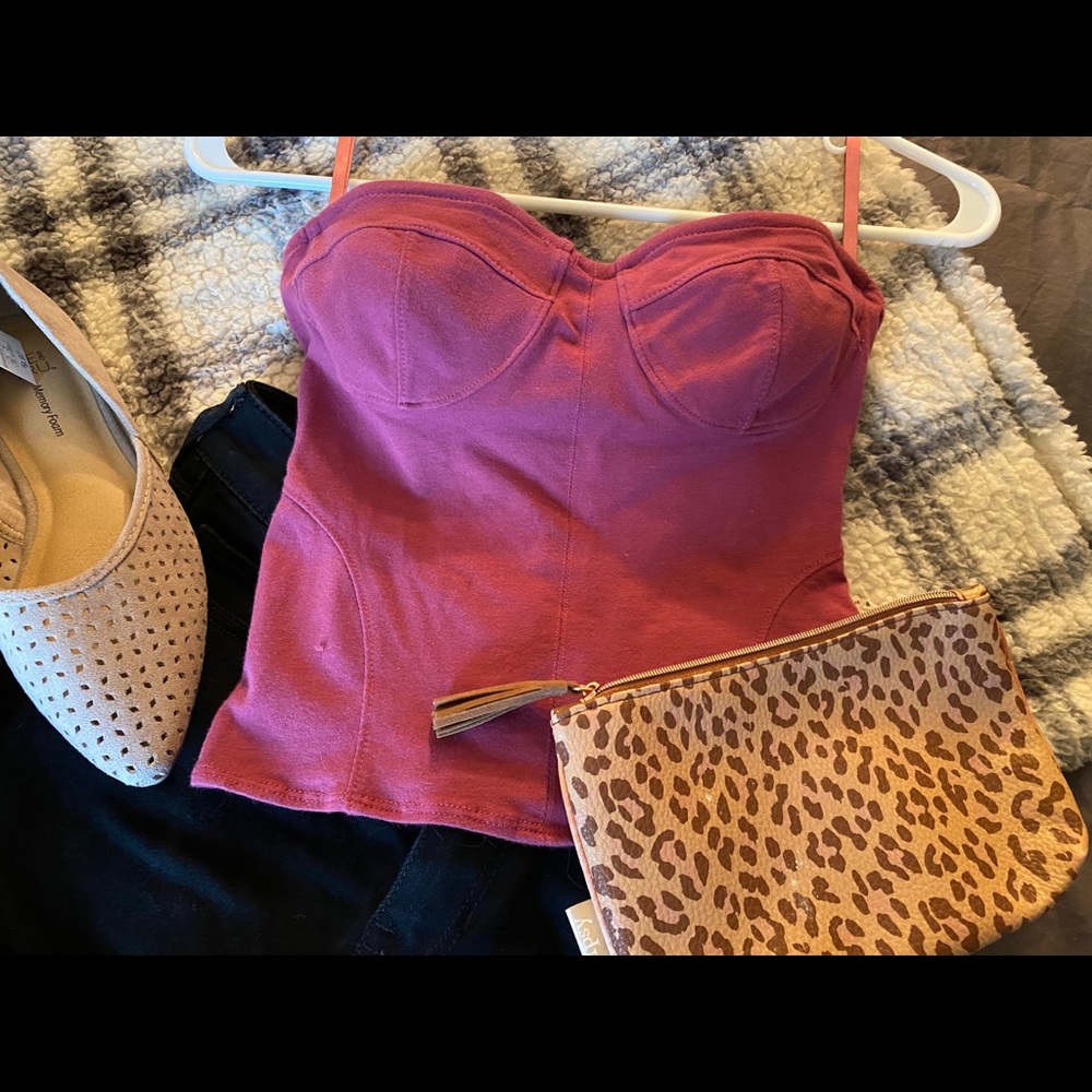 🌷Tube top from Urbanoutfitters🌷